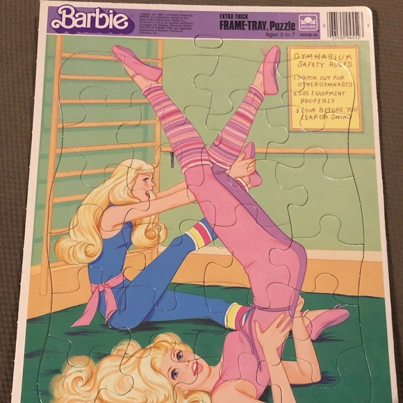 FIVE vintage puzzles - Picture 2 of 5